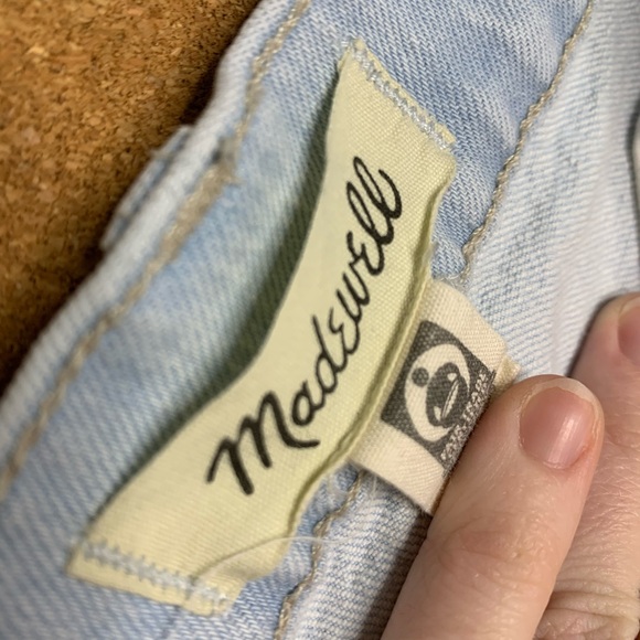 Madewell The Slim BoyJean in Patchen Wash | Size 28 - Picture 4 of 10